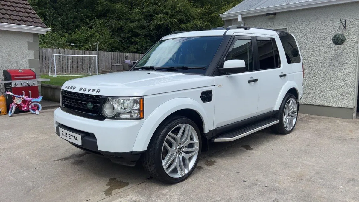 2011 Land Rover discovery 3.0v6 - Image 1