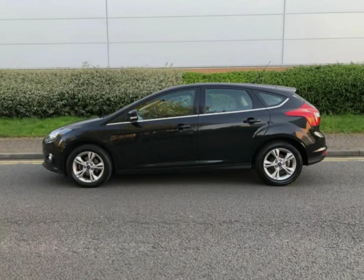 2013 Ford Focus Zetec 1.6tdci 95PS 4DR - Image 4