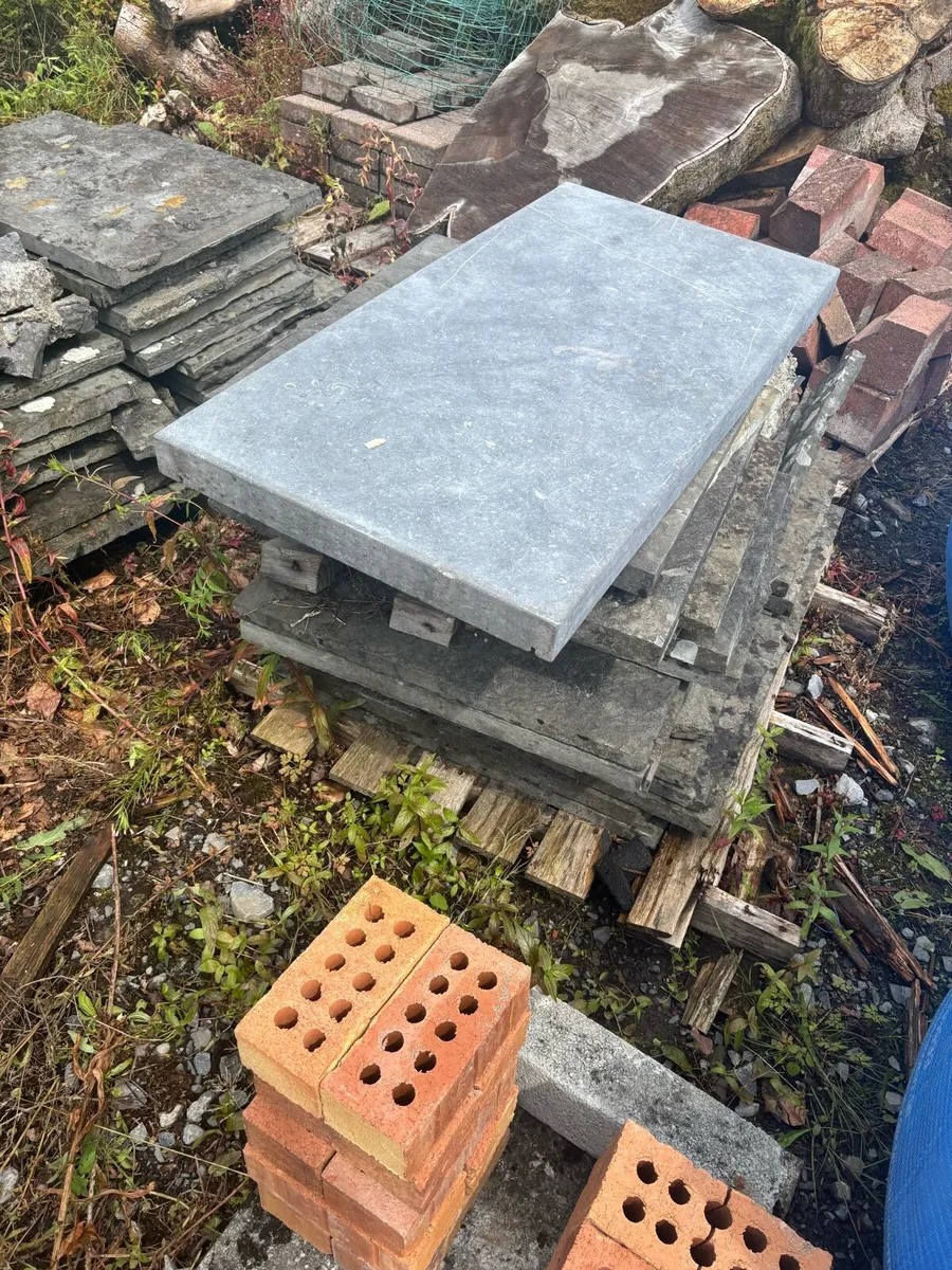 Limestone capping - Image 2