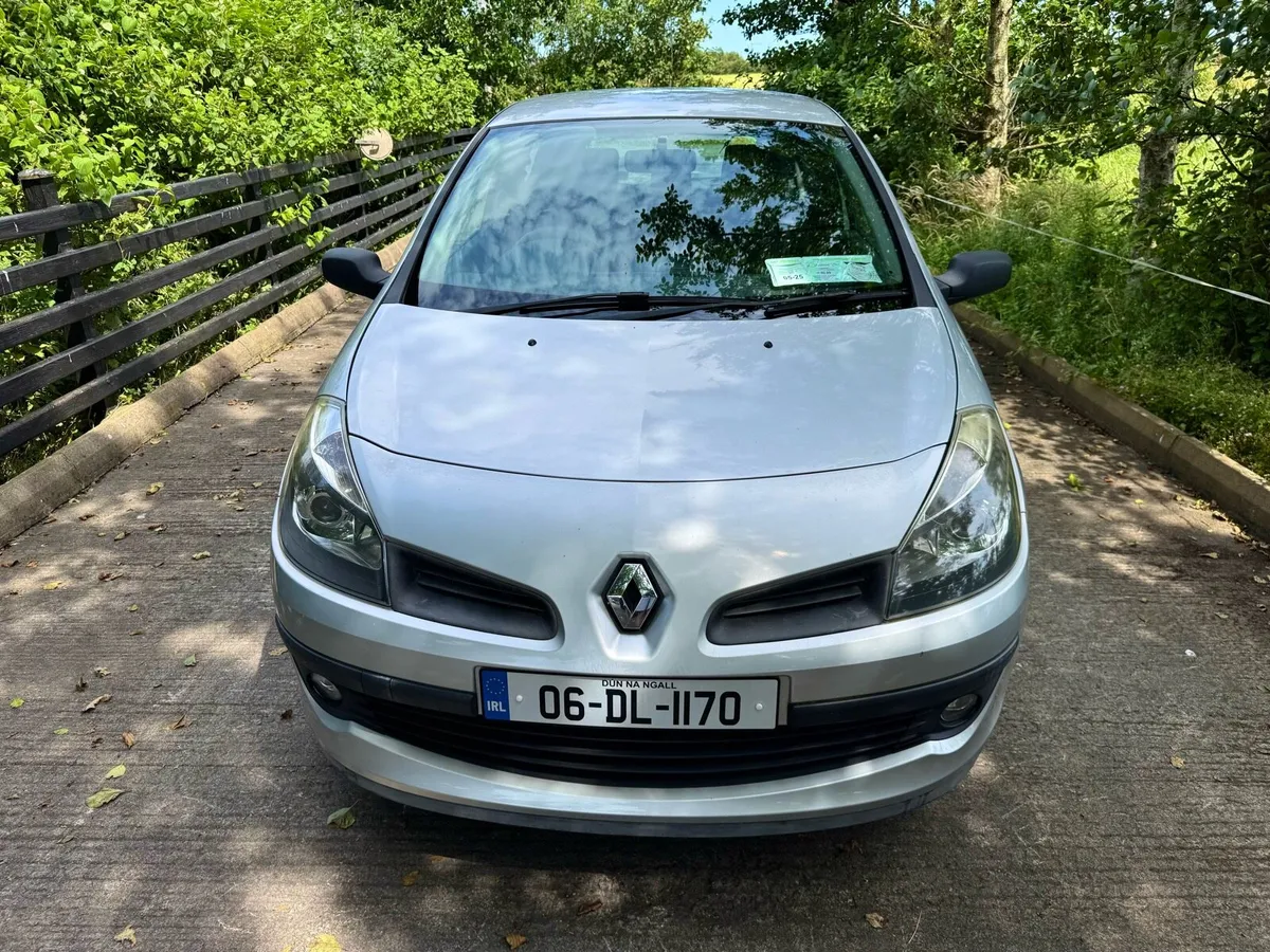 Renault Clio3 - Image 2