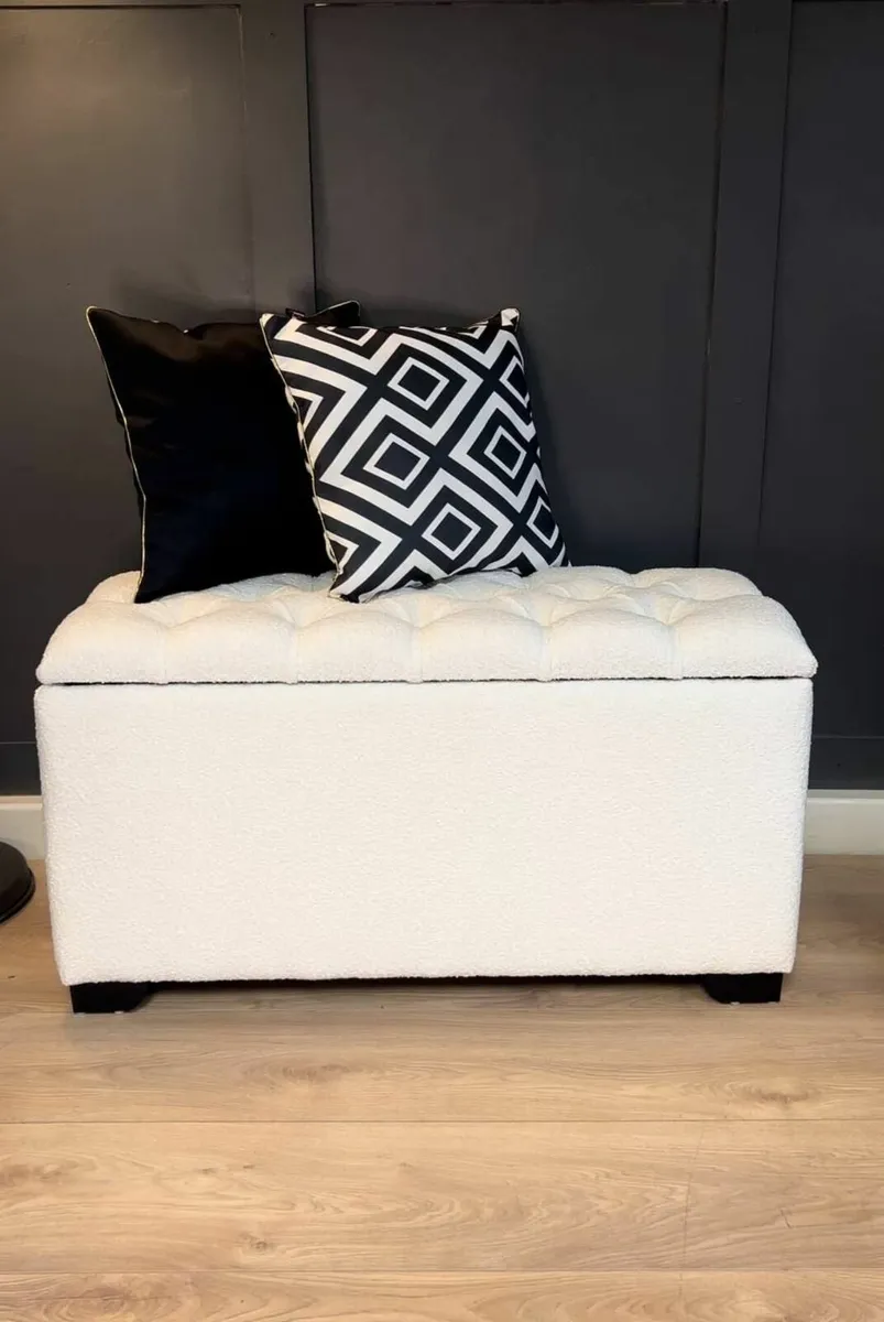 Bouclé Ottoman with Storage 100x40cm - Image 2