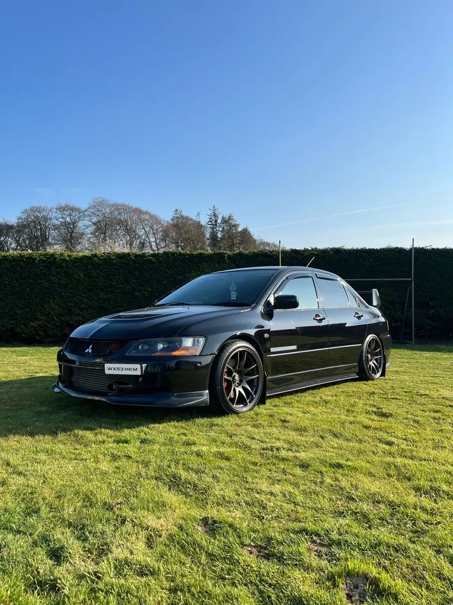Mitsubishi evo 9 - Image 1