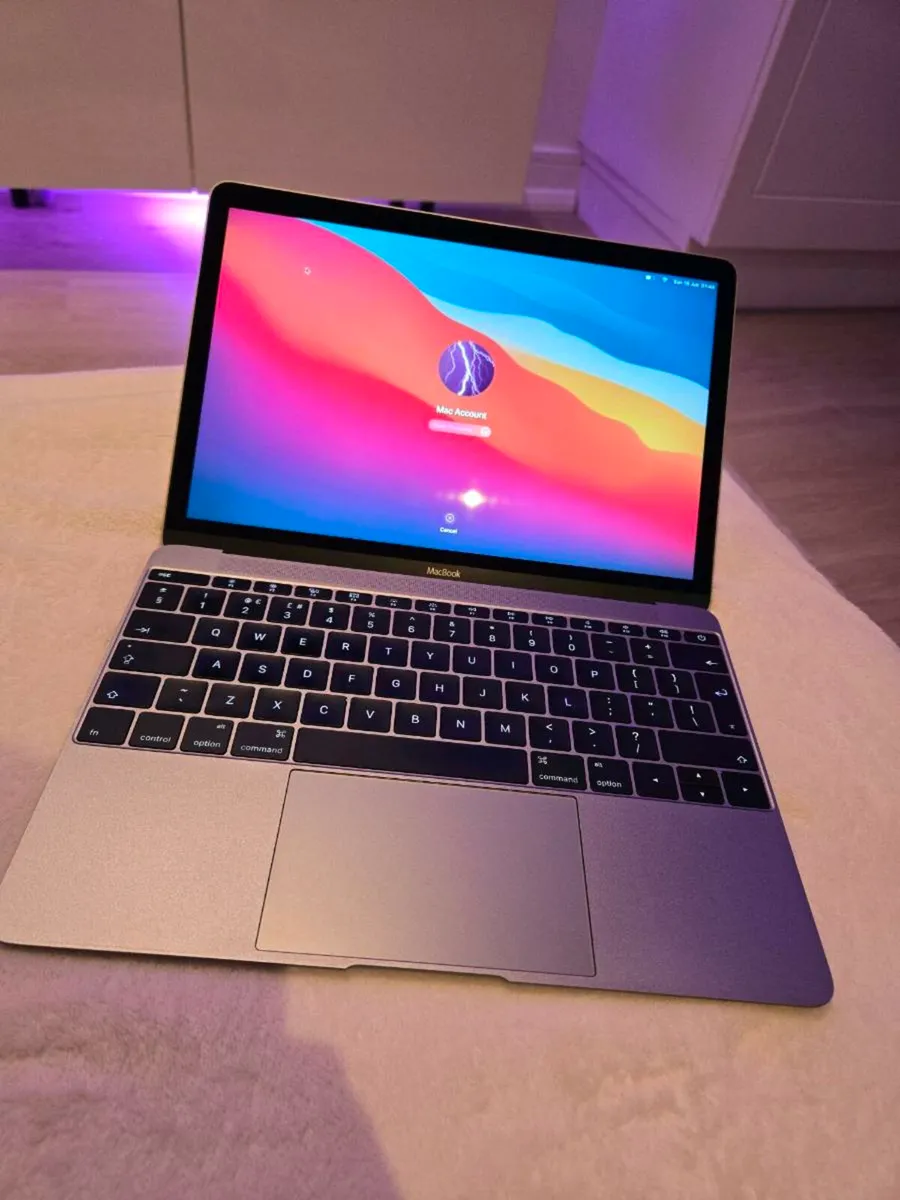 Macbook 12 inch 2015 Retina display - Image 1