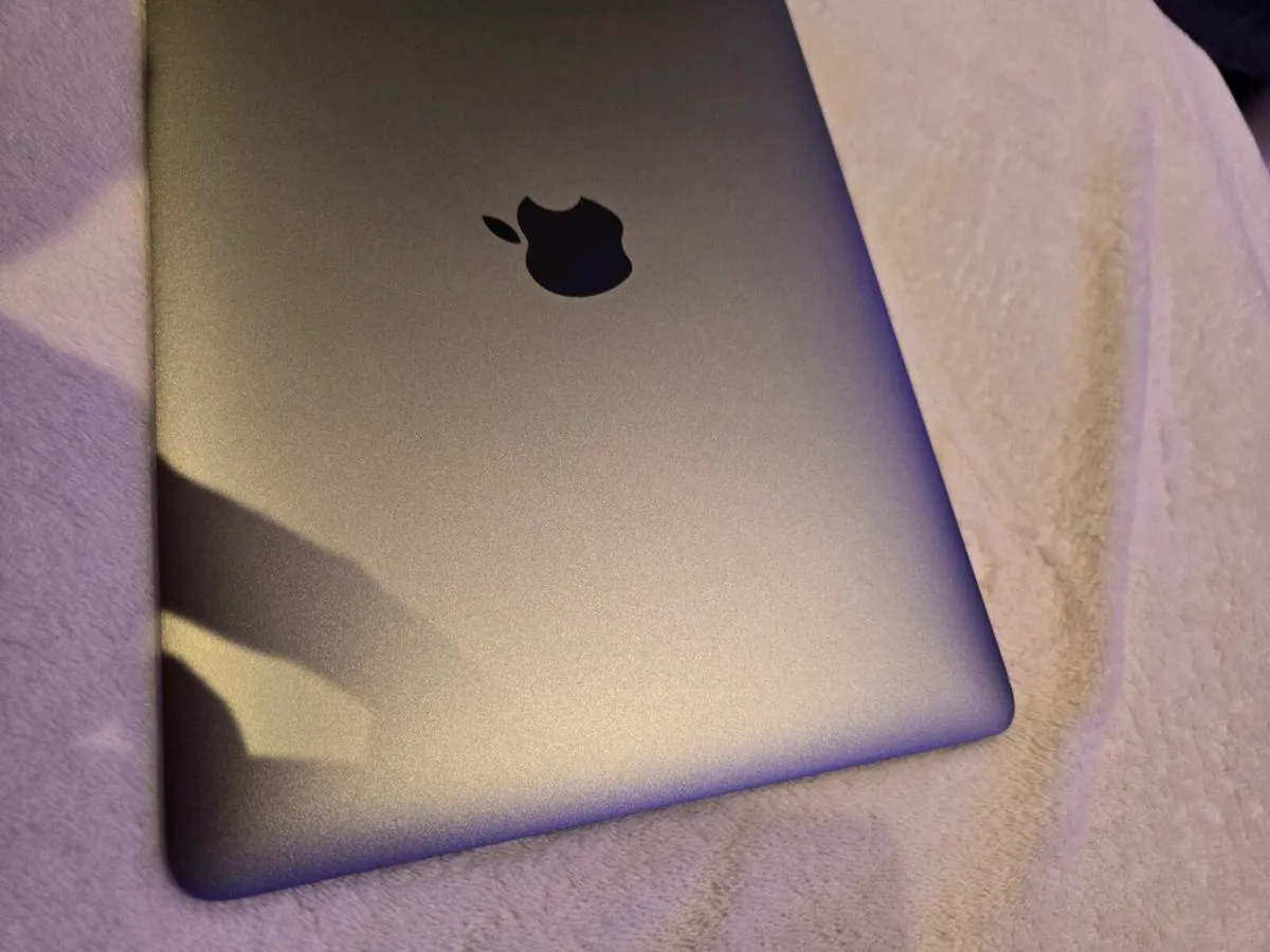 Macbook 12 inch 2015 Retina display - Image 3