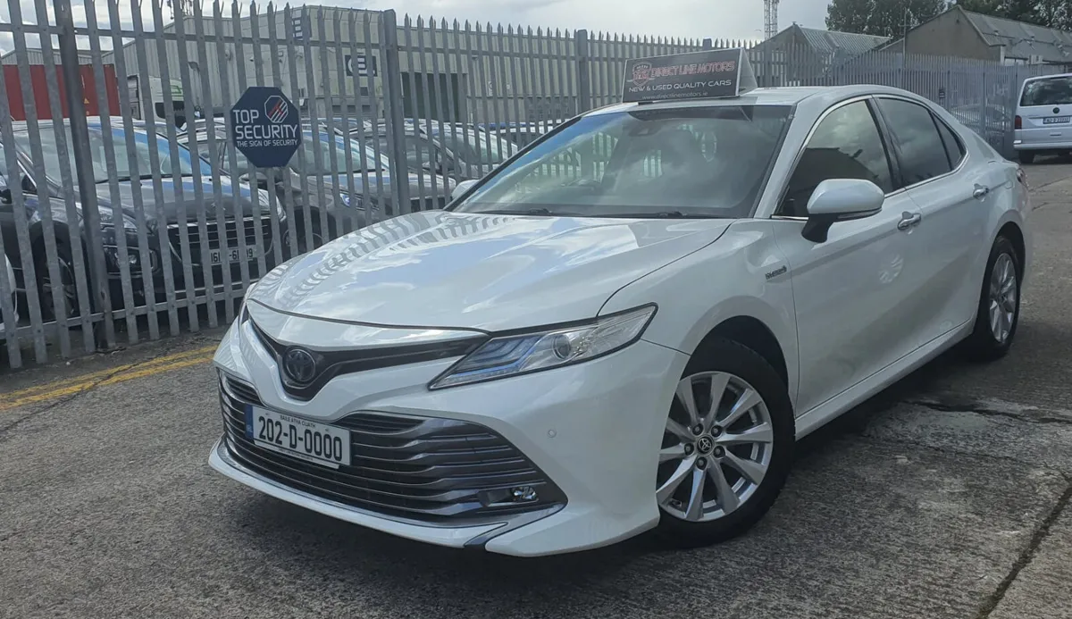 2020 Toyota Camry | Hybrid - Image 2