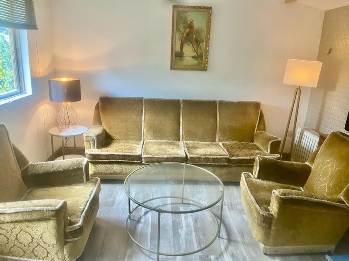 Sofa & 2 Armchairs - 1970's Vintage - Image 1