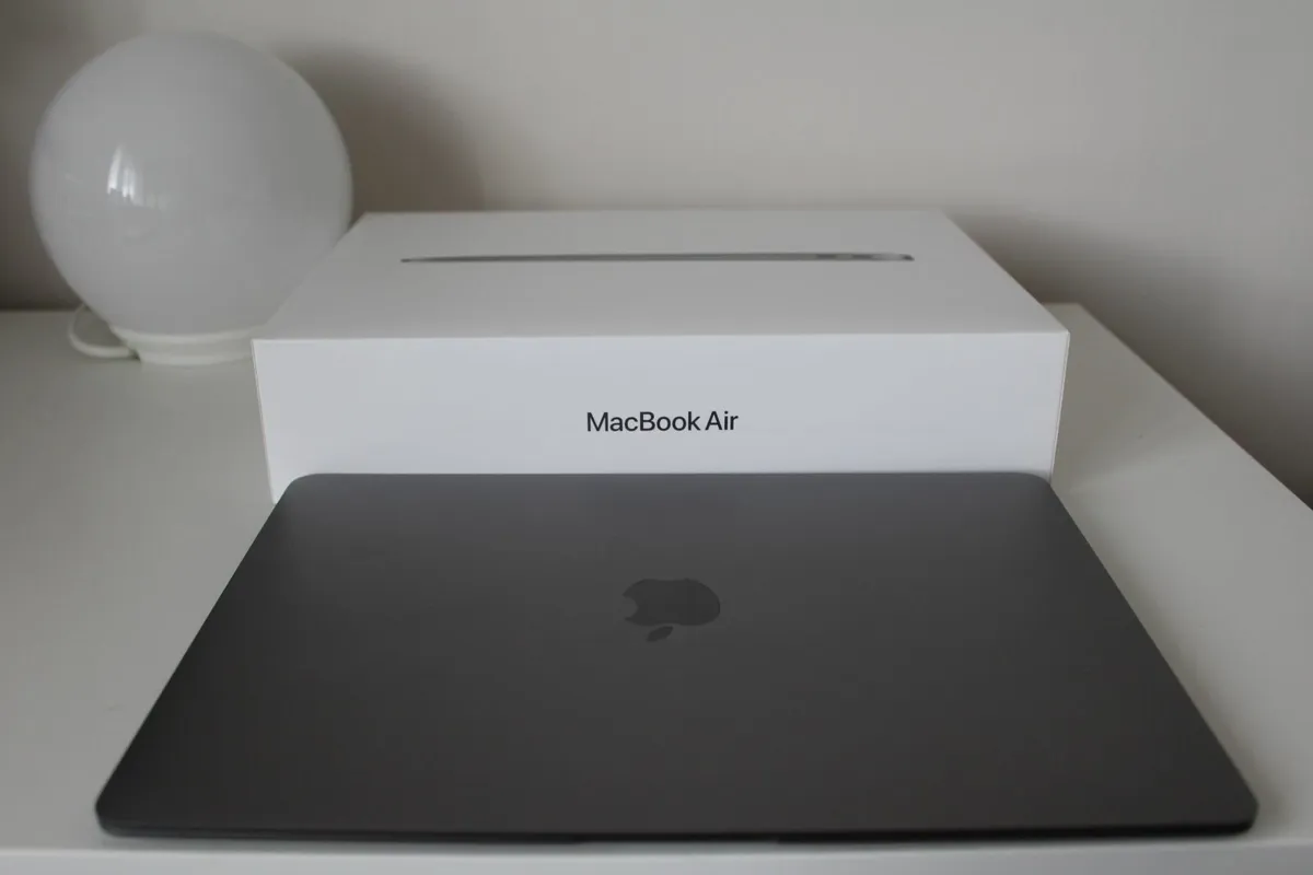 MacBook Air 13" M1 – Perfect Condition - Image 4