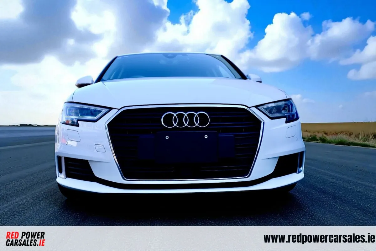 Audi A3 1.4 SportsBack//VERY Low km//Auto//NEW NCT - Image 4
