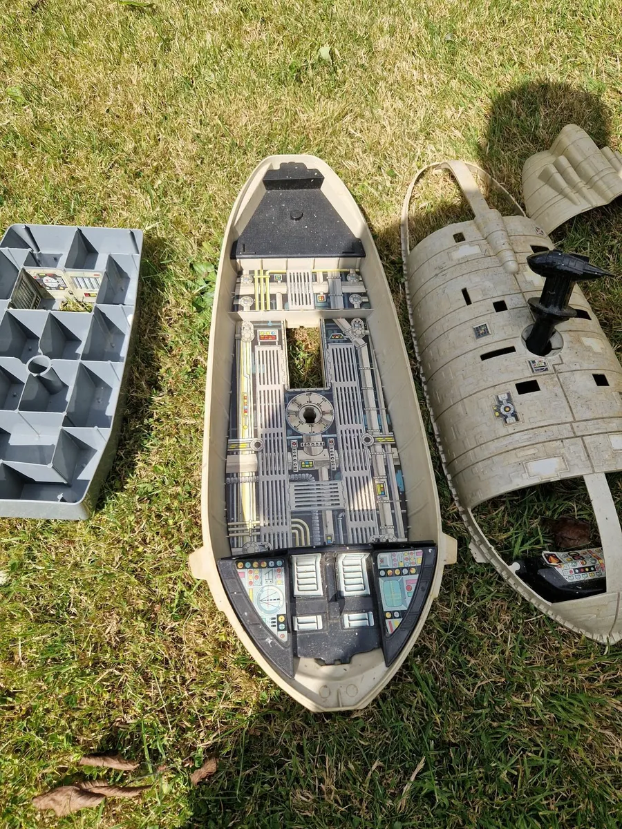 Vintage Star Wars Rebel Troop Transporter - Image 3