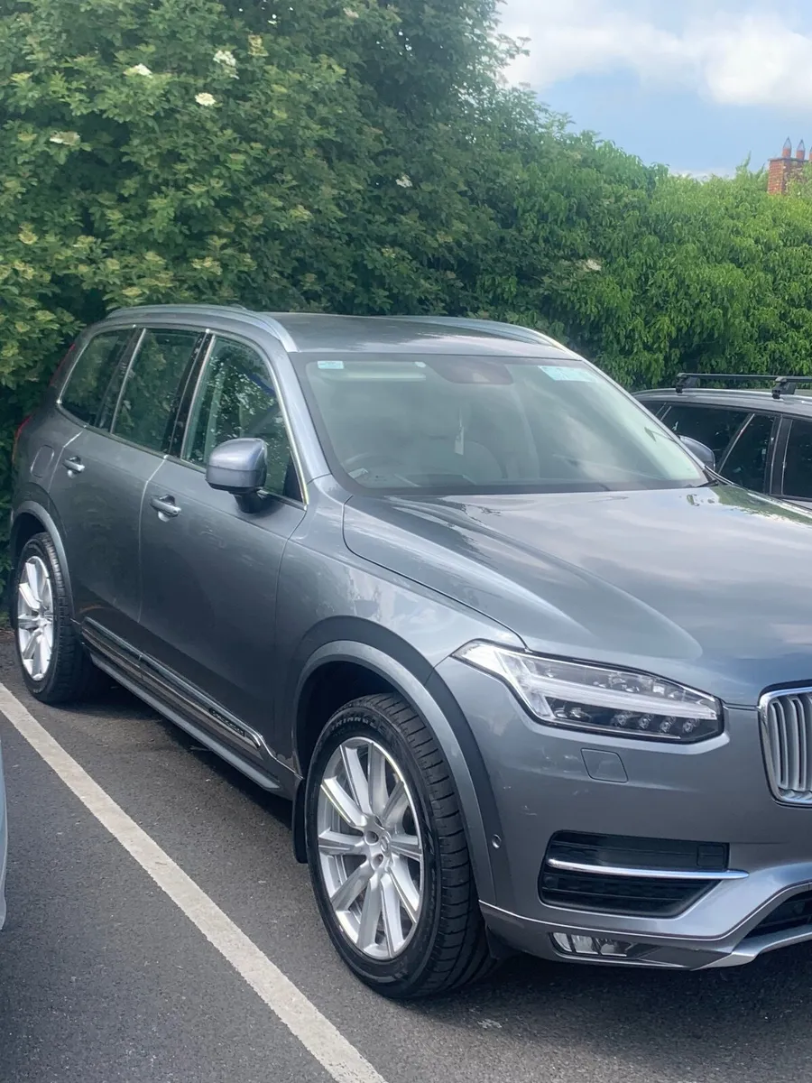 Volvo XC90 2017 - Image 2