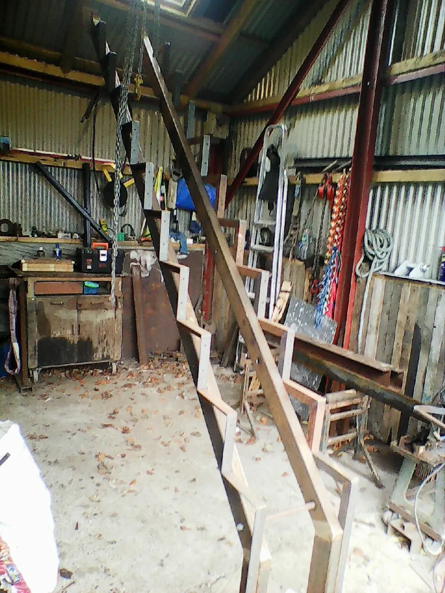 Steel Staircase - Image 4