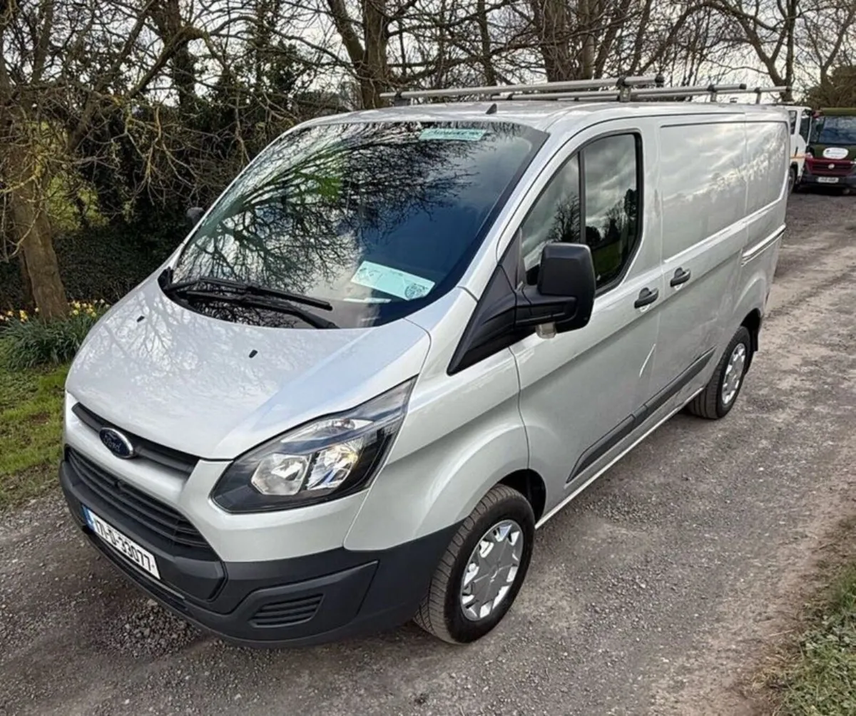 Ford Transit Custom 2017 DOE 11/25 - Image 1