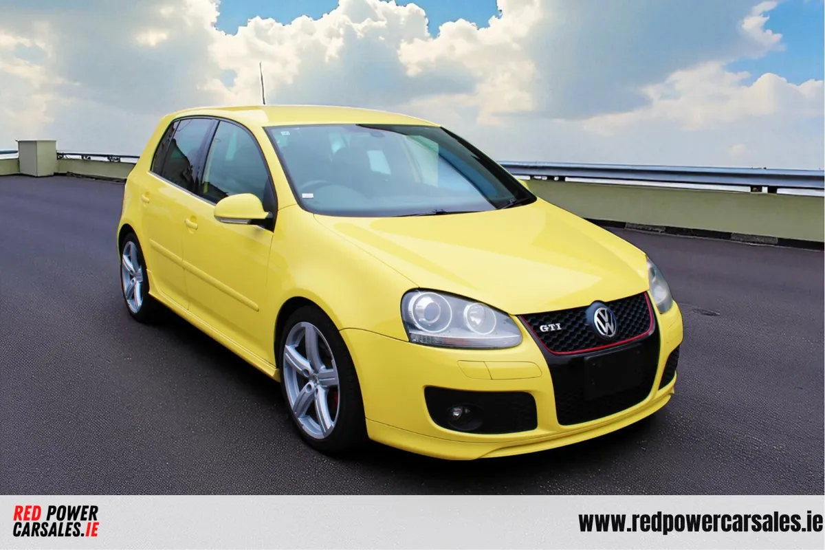 Volkswagen Golf Pirelli ED Gti. 2.0 Petrol - Image 1
