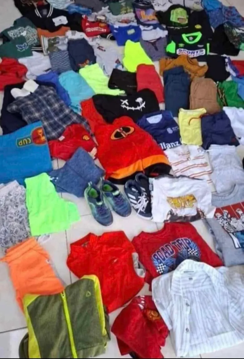 Boy cloths bundle age 7-8 - Image 2