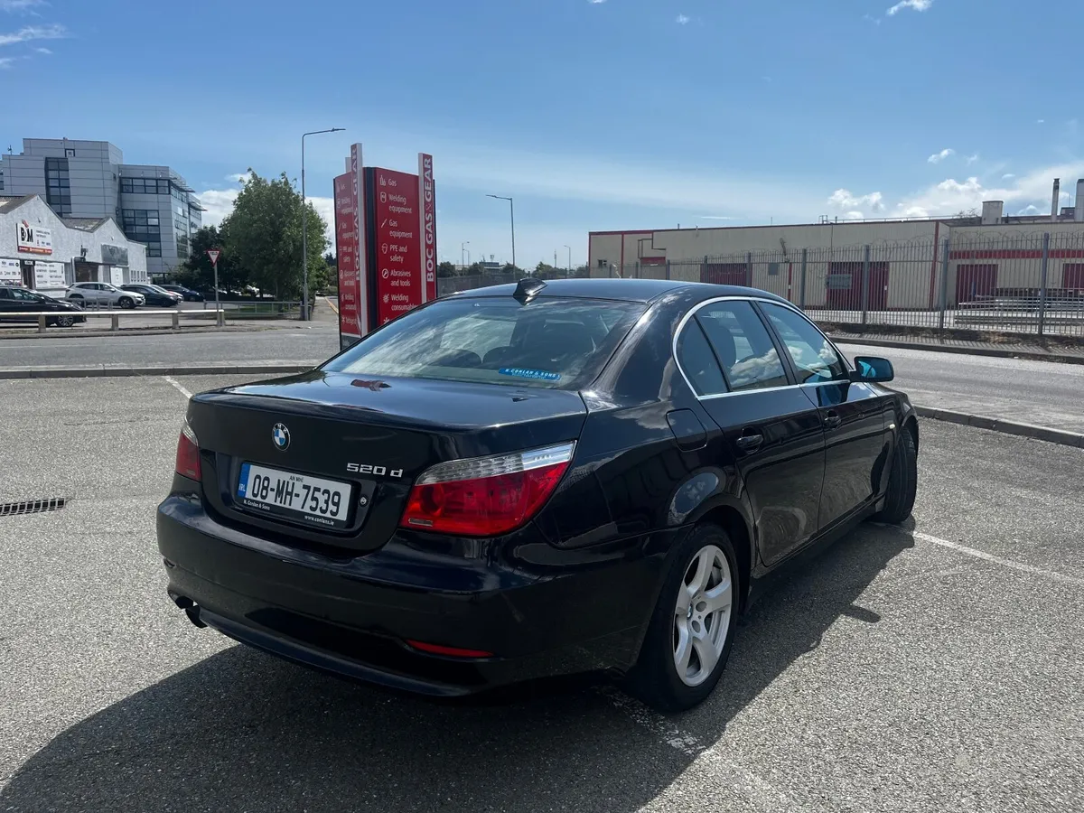BMW 5-Series 2008 Automatic - Image 3