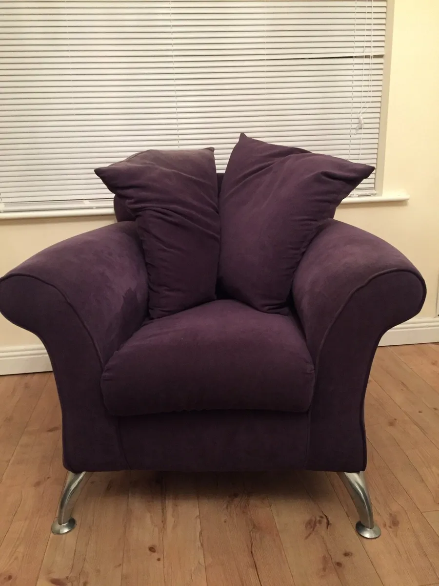 Suite of furniture - Image 3
