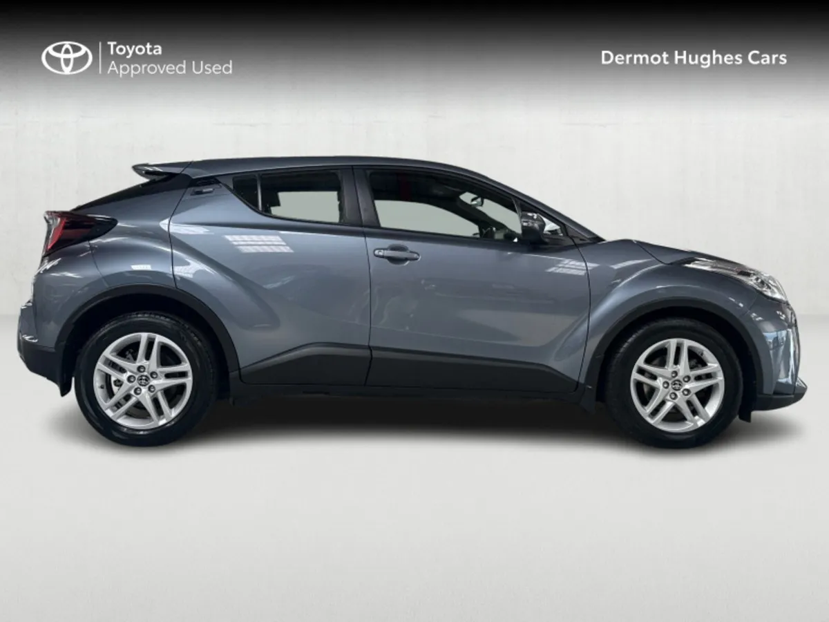 Toyota C-HR 1.8 - Image 3