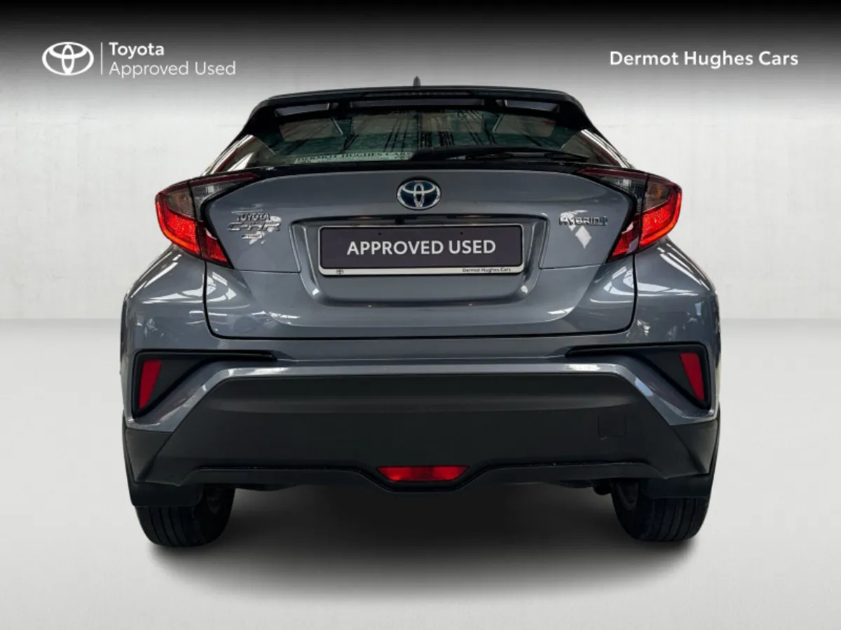 Toyota C-HR 1.8 - Image 4