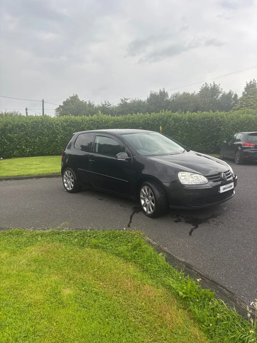 Golf mk5 - Image 1