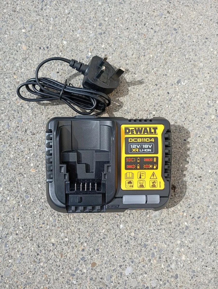 DeWalt Charger and Battery (New) - Image 3