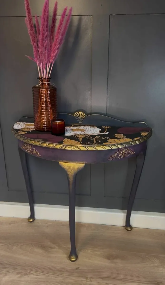 Artistic Floral Console Table for Elegant Interior - Image 4