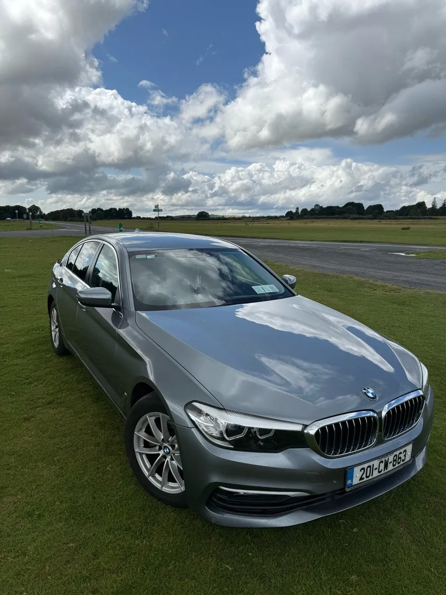 BMW 5 Series 520D SE - Image 1