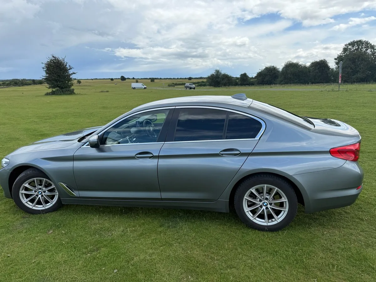 BMW 5 Series 520D SE - Image 3