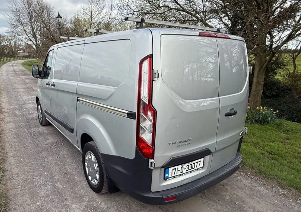 Ford Transit Custom 2017 DOE 11/25 - Image 3