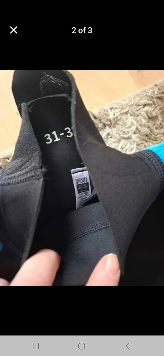 Wetsuit size 31-32 - Image 2