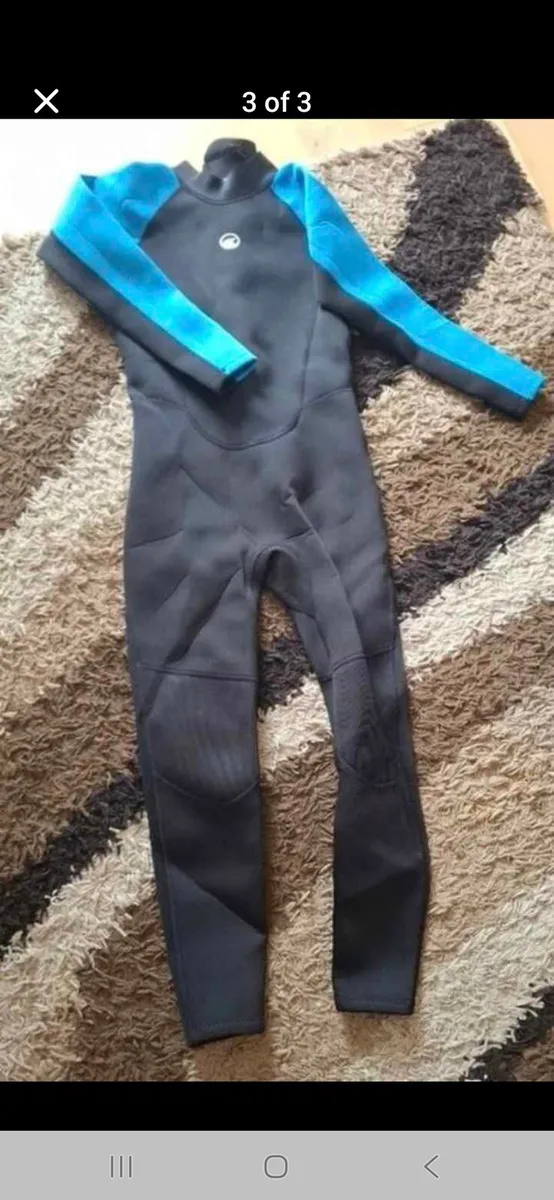 Wetsuit size 31-32 - Image 3