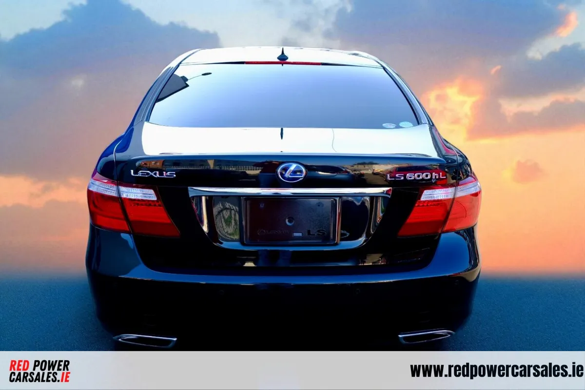 Lexus LS600HL 4WD 2008 -LOW KM - Image 4