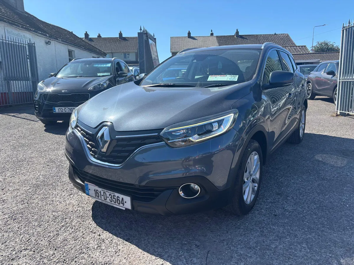 Renault Kadjar 2016  1.5DCI    LOW  MILEAGE  SUV - Image 4