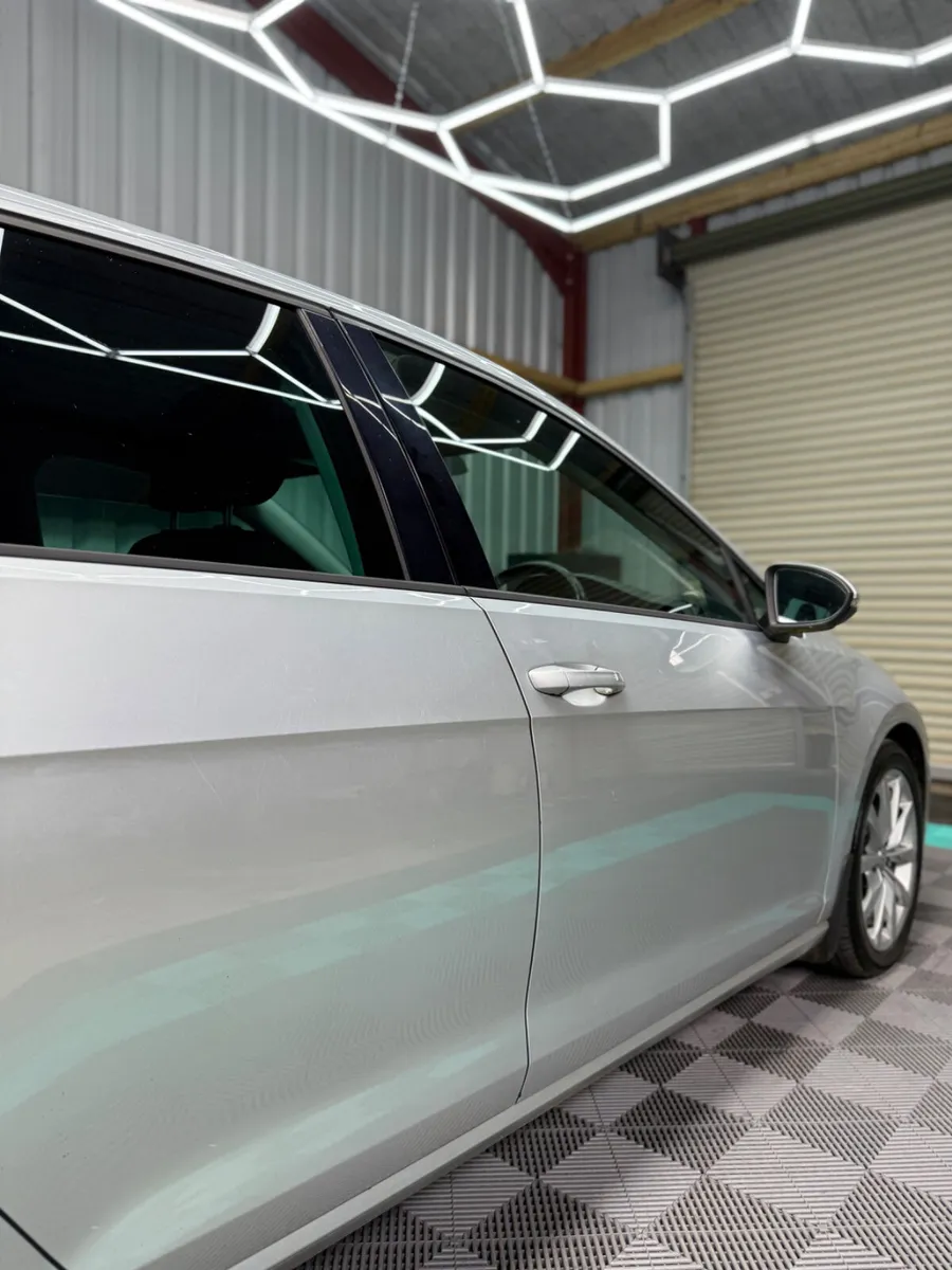 Volkswagen Golf 2015 - Highline + Auto - Image 3