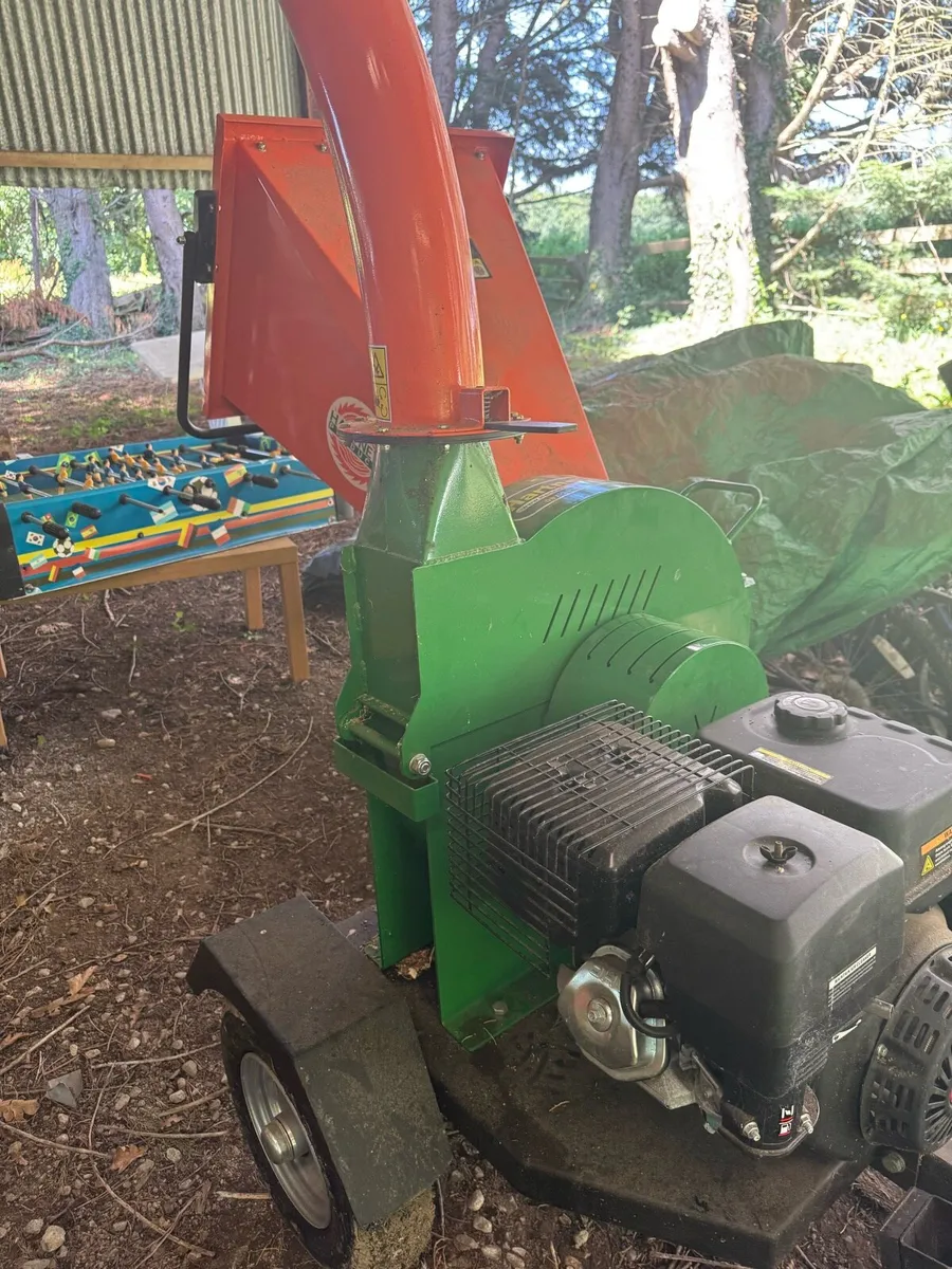 Hartnett 15HP Wood Chipper - Image 2
