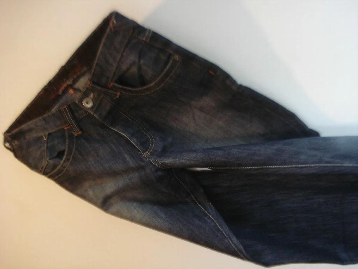 6 VINTAGE PAIRS MENS DENIM CO. JEANS. - Image 4