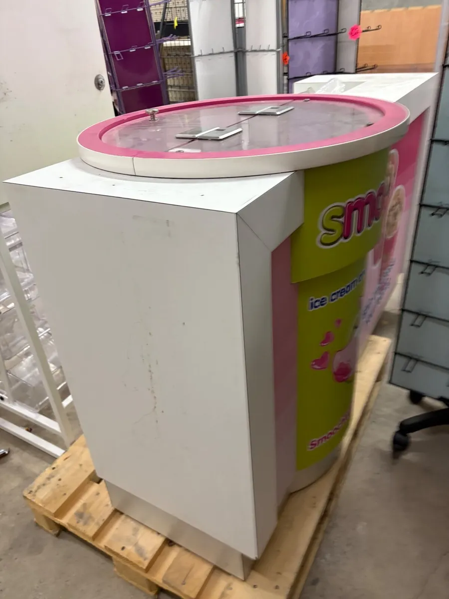 Ice Cream Counter - Image 4