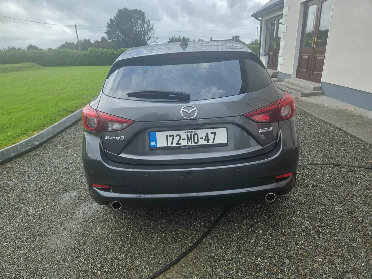 Mazda3 2017 Executive SE - Image 2