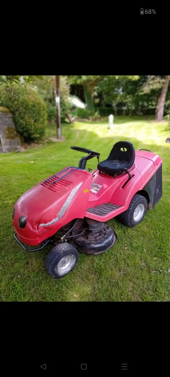Ride on mower - Image 1