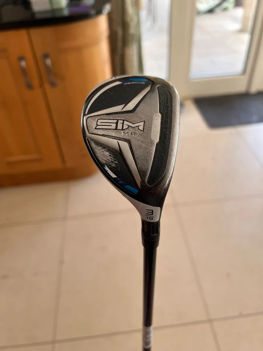 TaylorMade Sim Max 3 Hybrid RH - Image 1