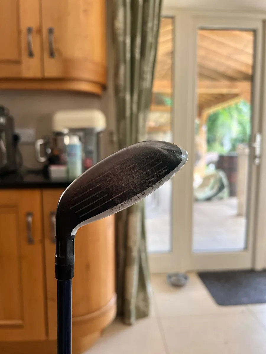 TaylorMade Sim Max 3 Hybrid RH - Image 3