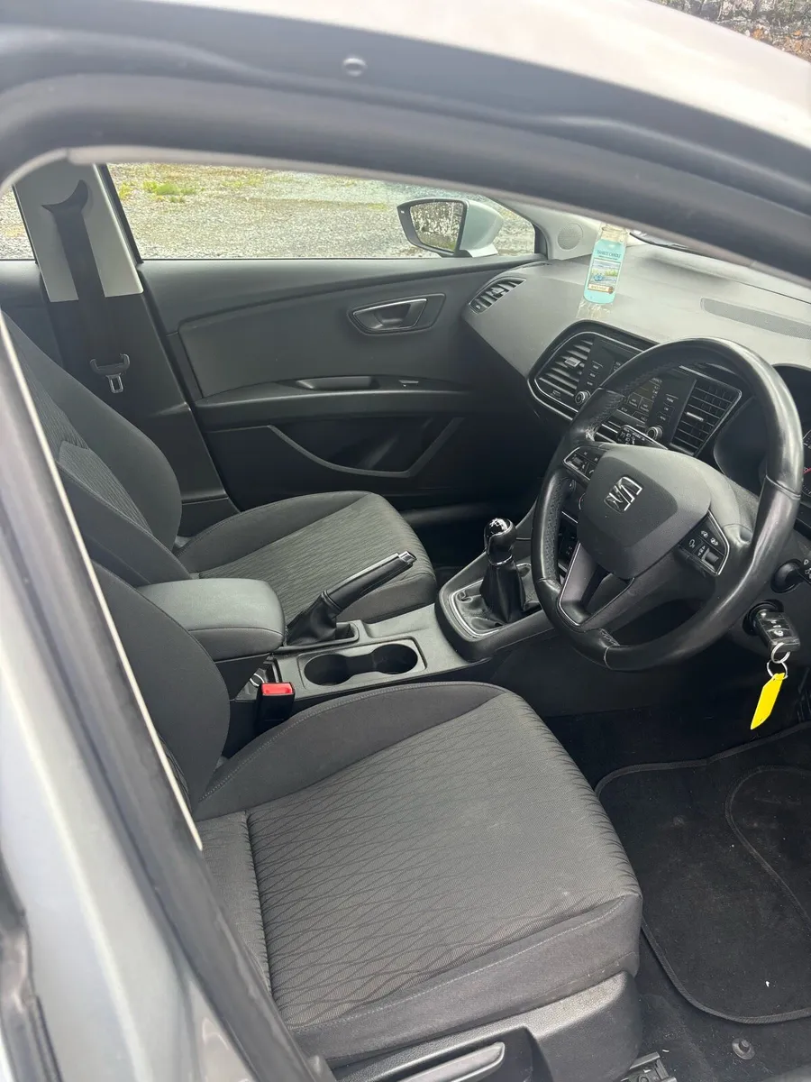 181 Seat Leon Nct 2/26 Tax 12/25 - Image 4