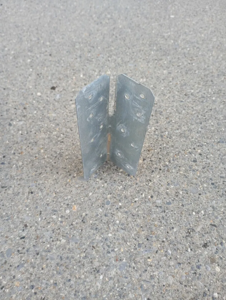 Angle Brackets - Image 2