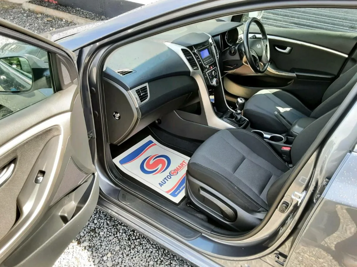 Car - Image 3