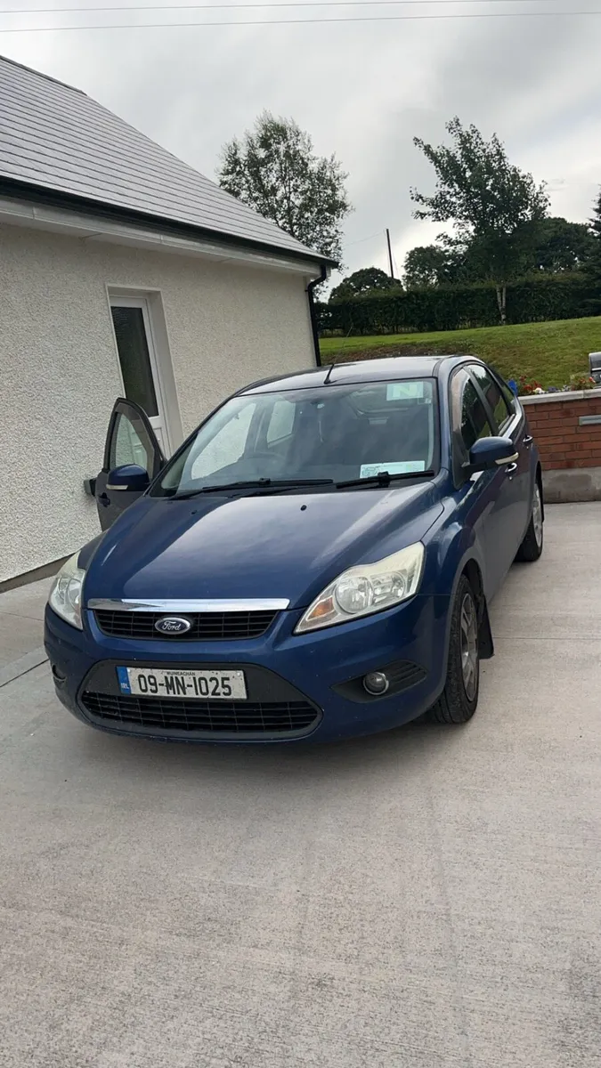 09 Ford Focus - Image 1