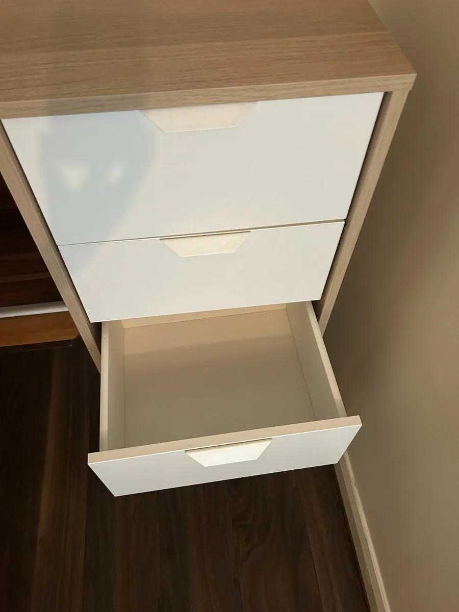 Chest of 5 drawers - Image 2