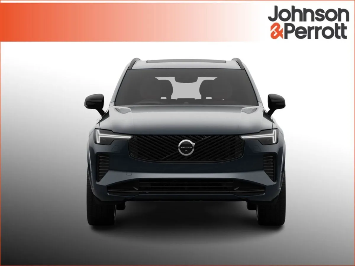 Volvo XC90 T8 455bhp AWD Ultra Dark - Immediate D - Image 4