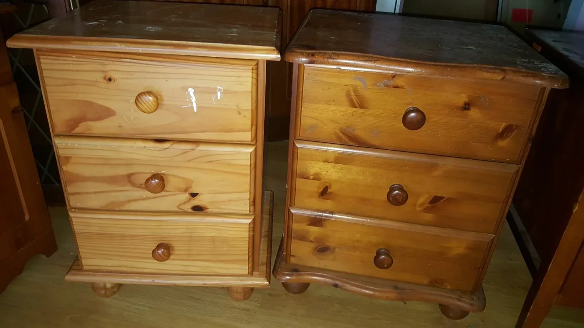 Bed side lockers - Image 4