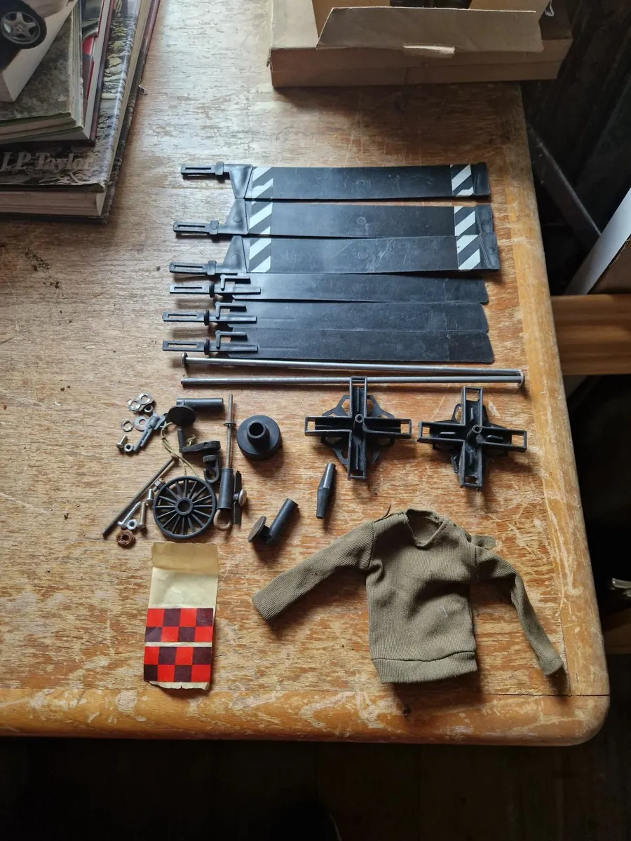 Vintage Action Man 1970's Helicopter Parts - Image 1