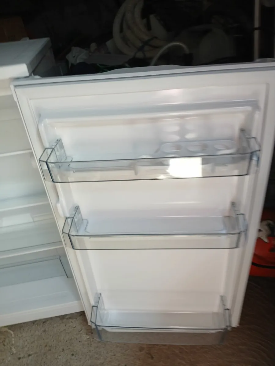 Fridge - Image 2