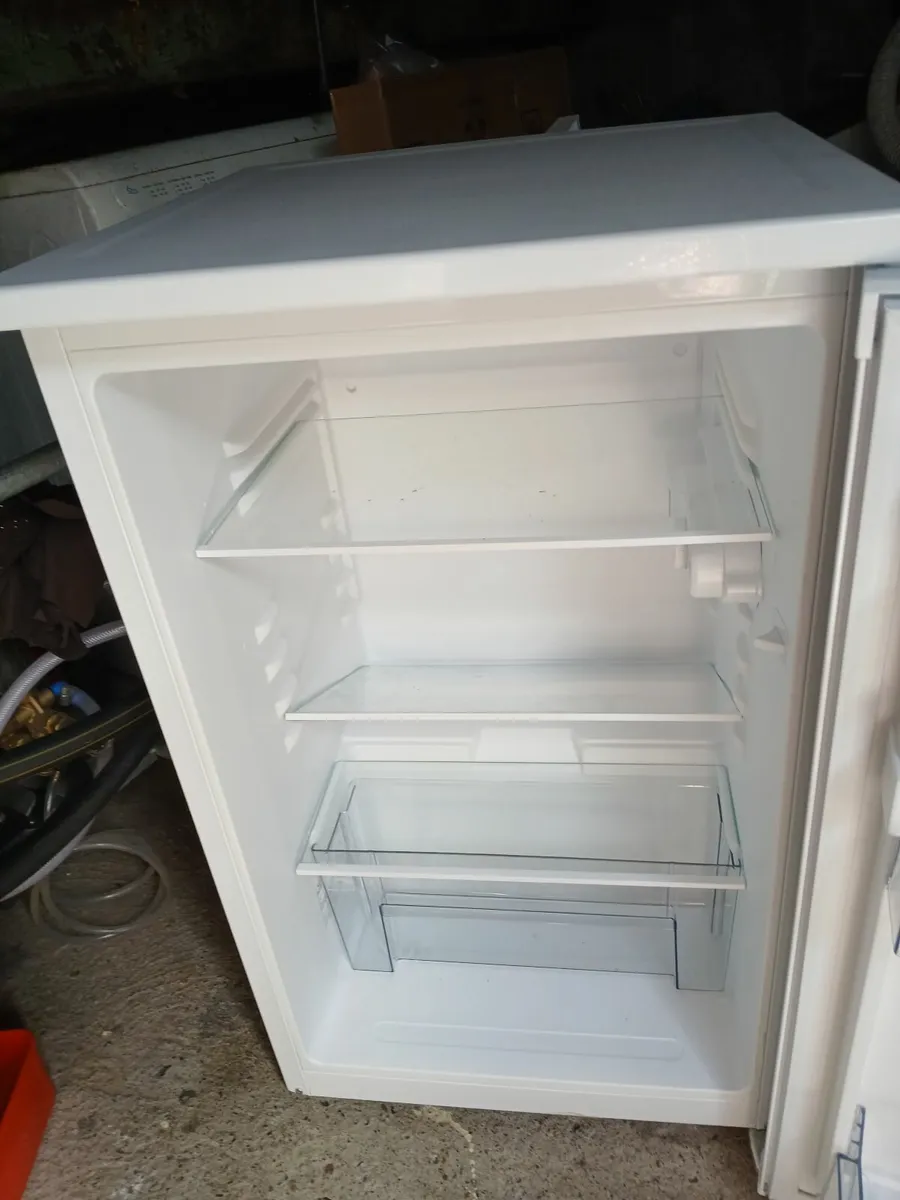 Fridge - Image 3